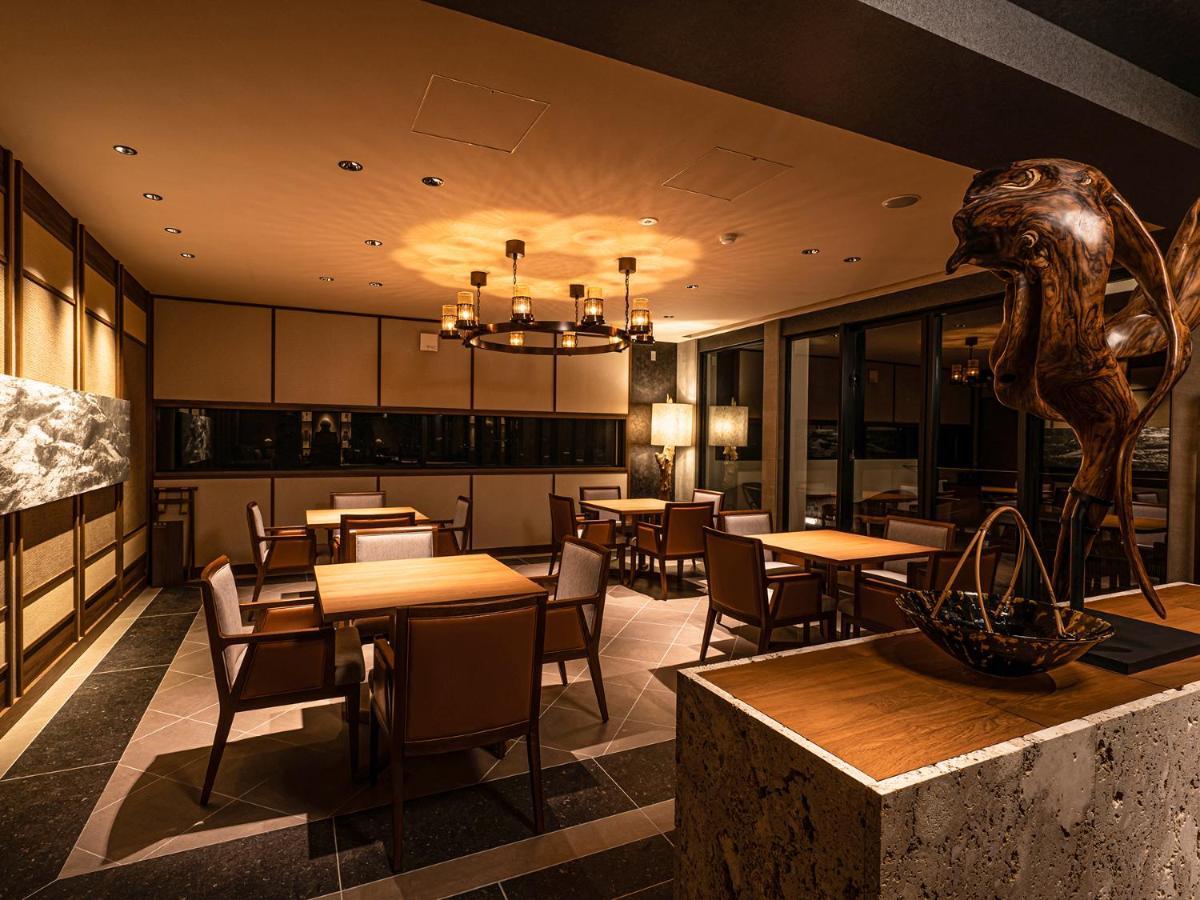 One Suite The Grand Nakijin Bagian luar foto